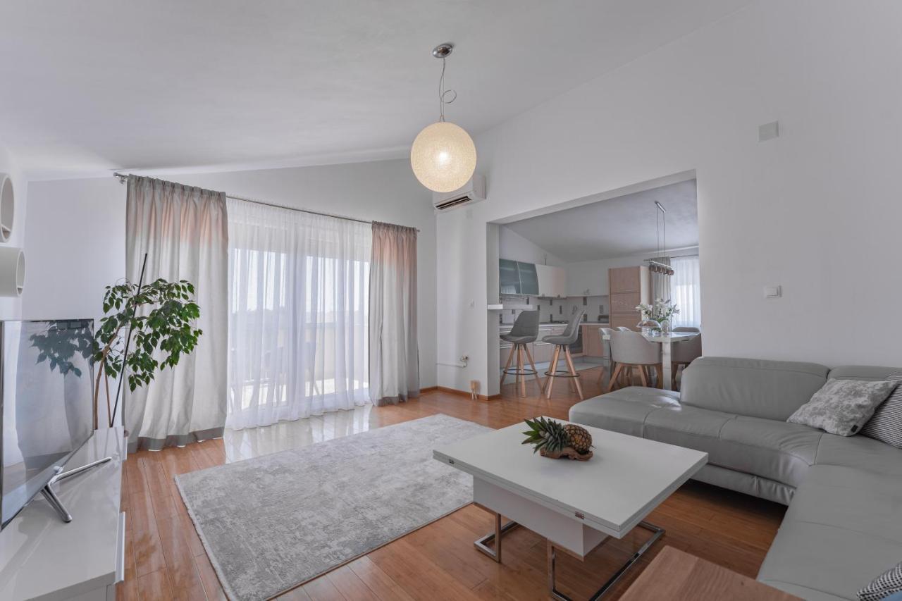 Apartments Idassa Zadar Bagian luar foto