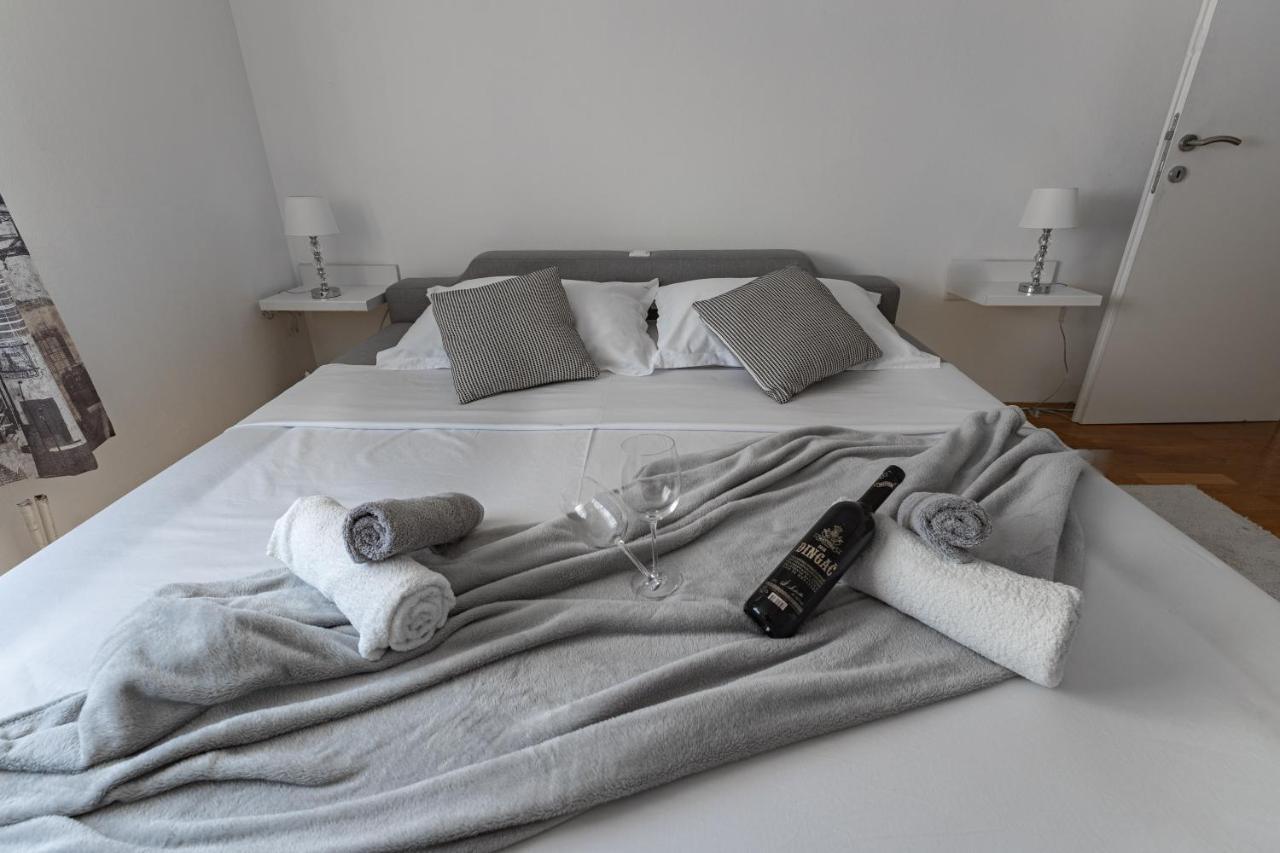 Apartments Idassa Zadar Bagian luar foto