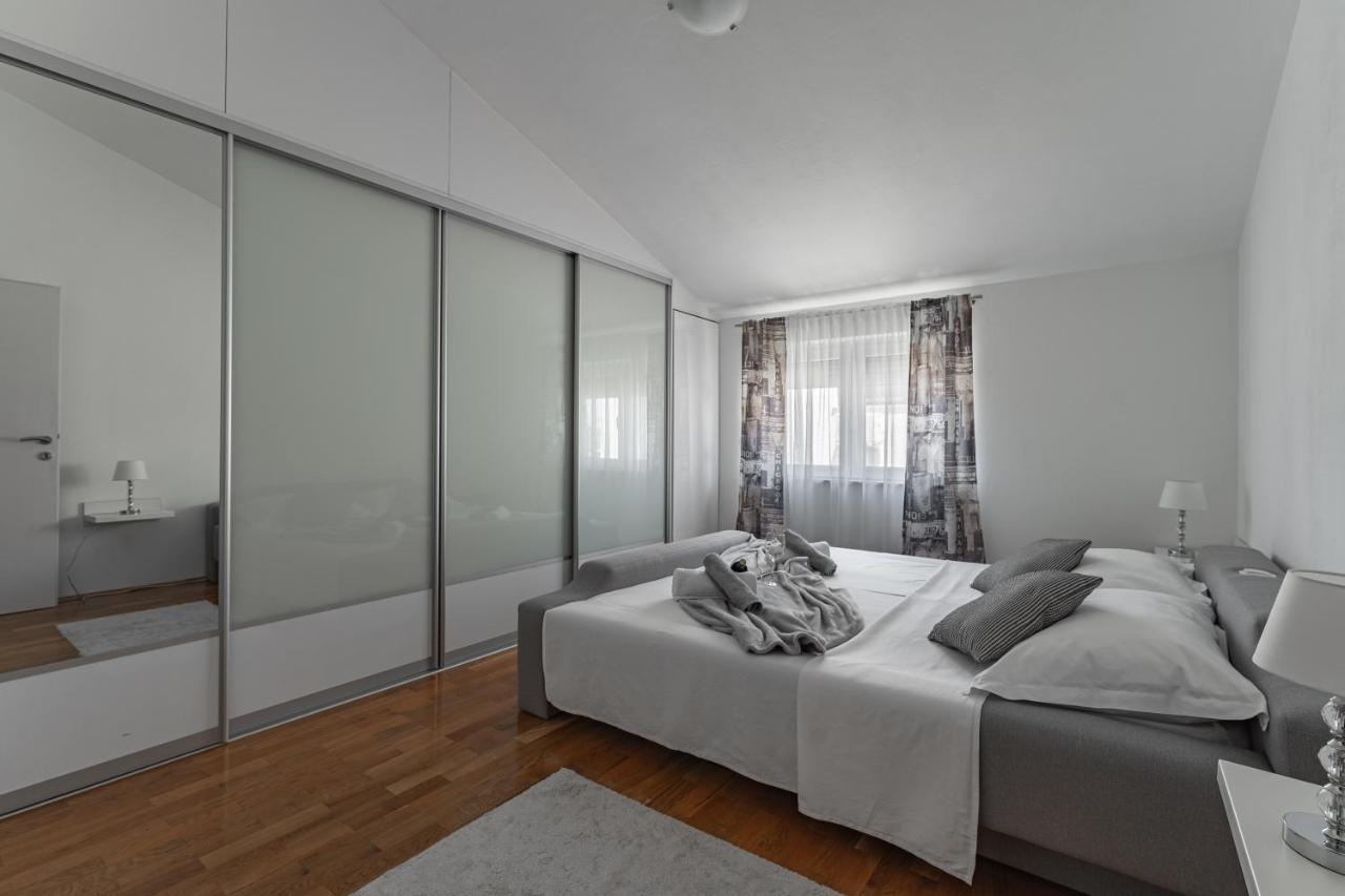 Apartments Idassa Zadar Bagian luar foto
