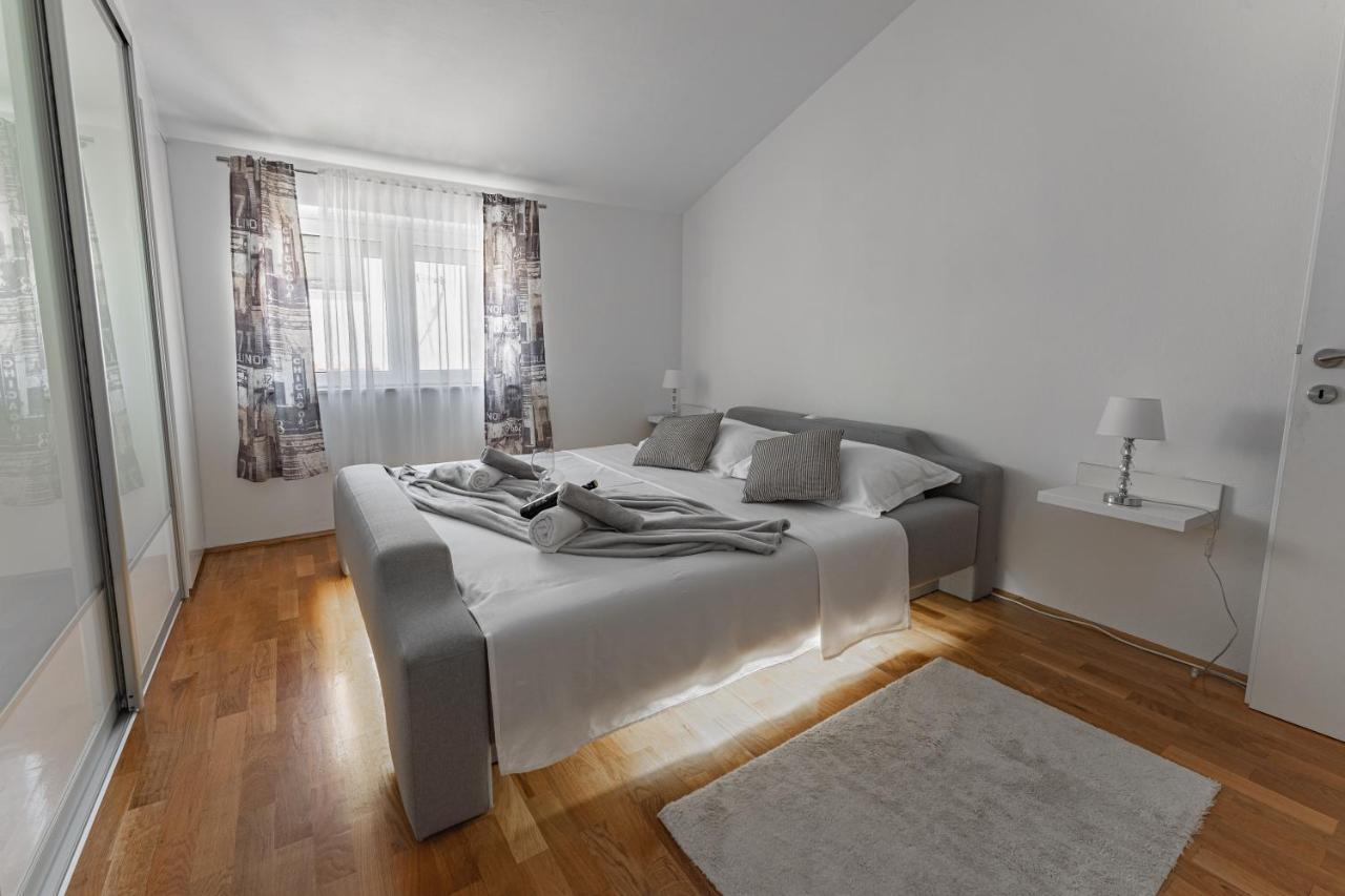 Apartments Idassa Zadar Bagian luar foto